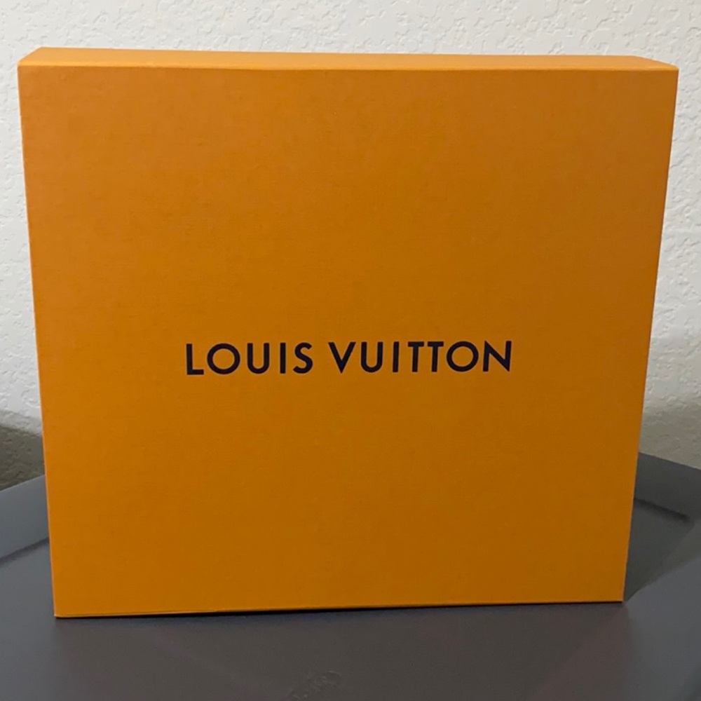 Louis Vuitton empty gift box